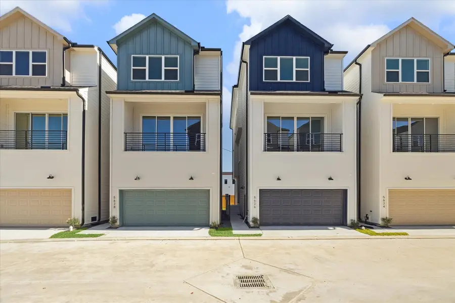 5603 Camino Encantado Drive, Houston, TX 77091 - #2