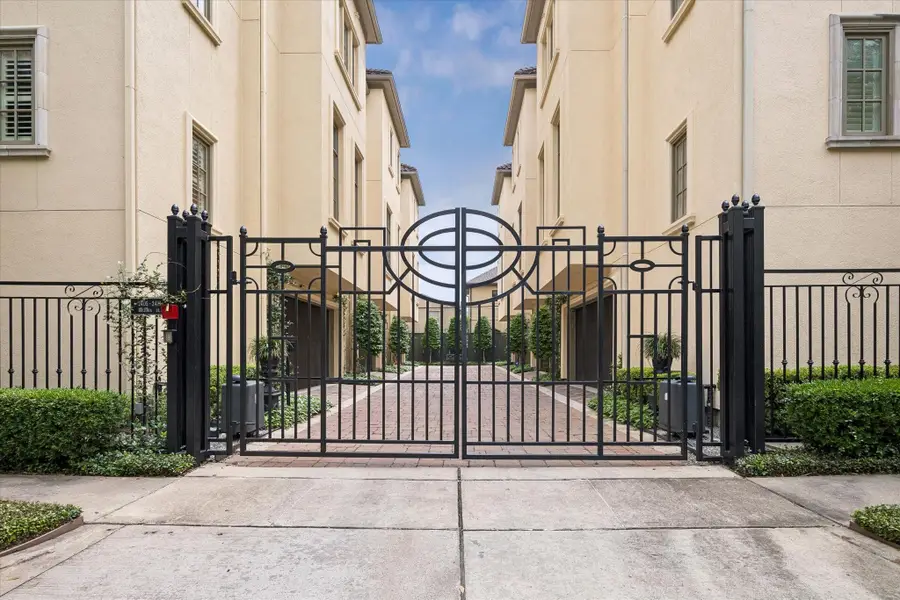 2407 Brazoria Street #A, Houston, TX 77019 - #2