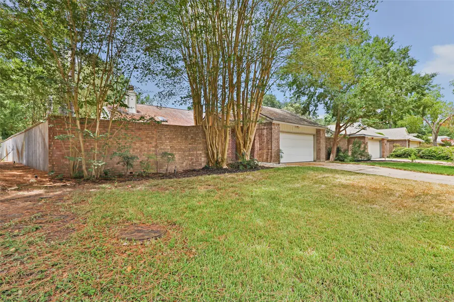 3303 Valley Gardens Drive, Kingwood, TX 77345 - #2