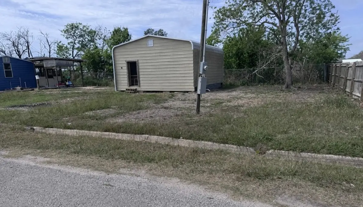 706 Cedar Street S, Matagorda, TX 77414 - #1