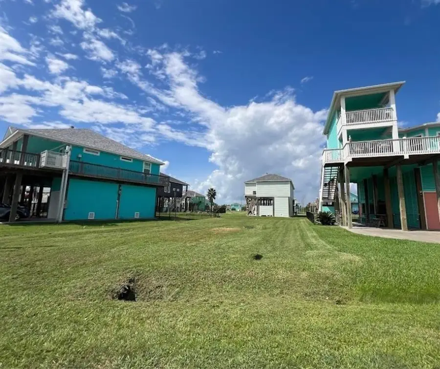 983 Tidelands Drive Drive, Crystal Beach, TX 77650 - #2