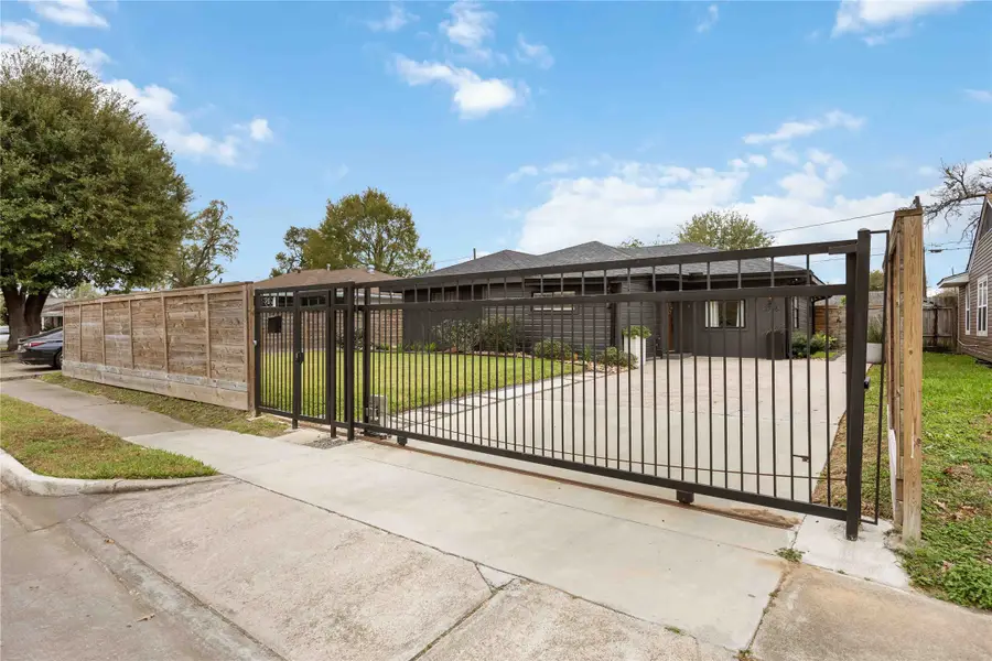 3706 Luca Street, Houston, TX 77021 - Image #2