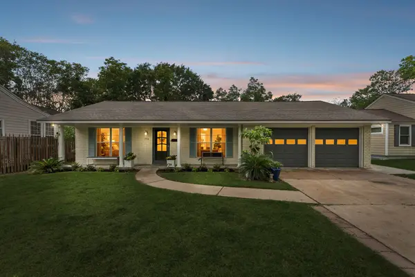 1910 Forest Hill Boulevard, Houston, TX 77023