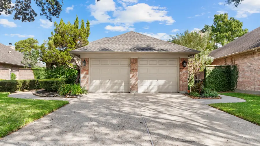 2430 Fairway Pointe Drive, League City, TX 77573 - #2