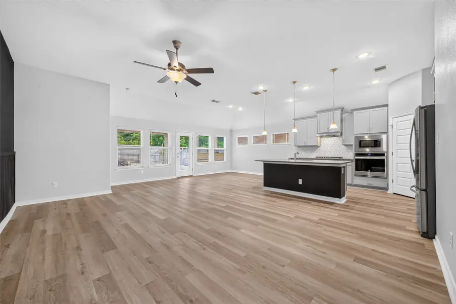 2805 Bretton Woods Dr, Conroe, TX 77301 - #3