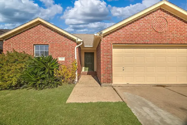 119 Horn Court, Baytown, TX 77523