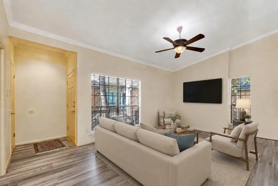 2001 Bering Drive #2F, Houston, TX 77057 - #3