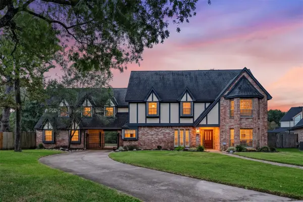 24203 Royalwick Drive, Tomball, TX 77375