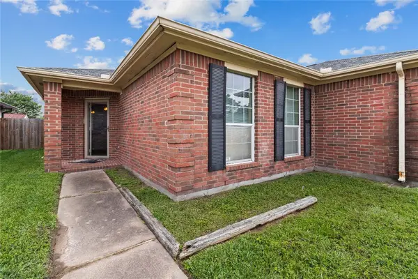 5231 Honeyvine Drive, Houston, TX 77048