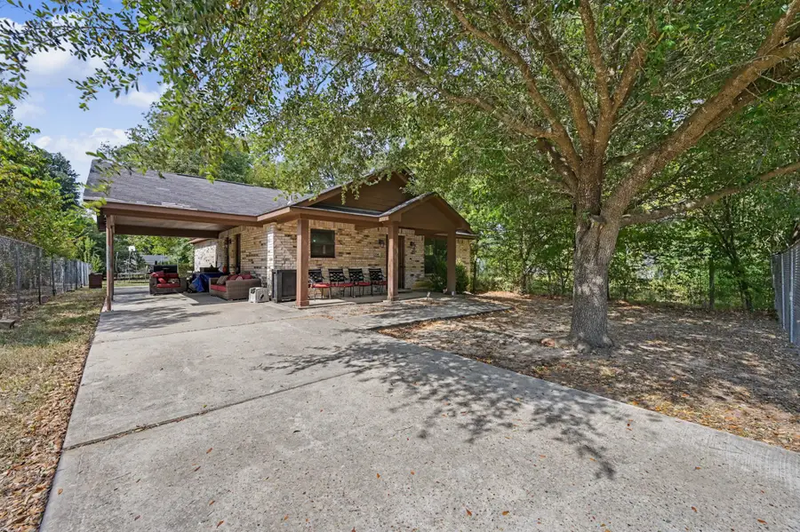 704 Dr Martin Luther King Jr Place N, Conroe, TX 77301 - #2