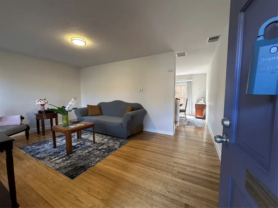 4020 Blue Bonnet Boulevard #B, Houston, TX 77025 - Image #2