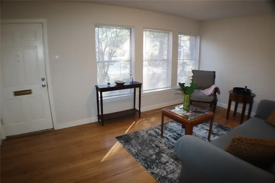 4020 Blue Bonnet Boulevard #B, Houston, TX 77025 - Image #3