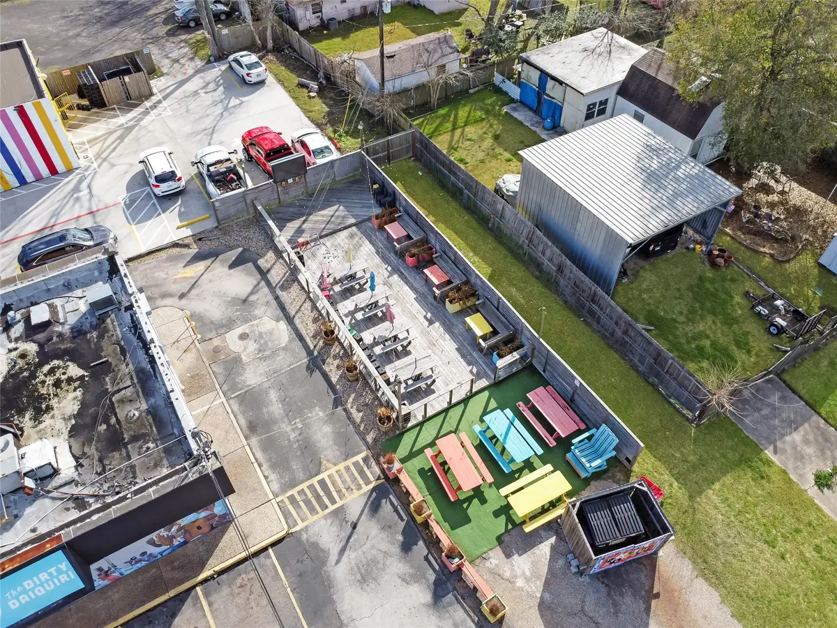 4 E Francis Street, Baytown, TX 77520 - #1