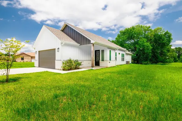 68 Fairway Drive, Trinity, TX 75862