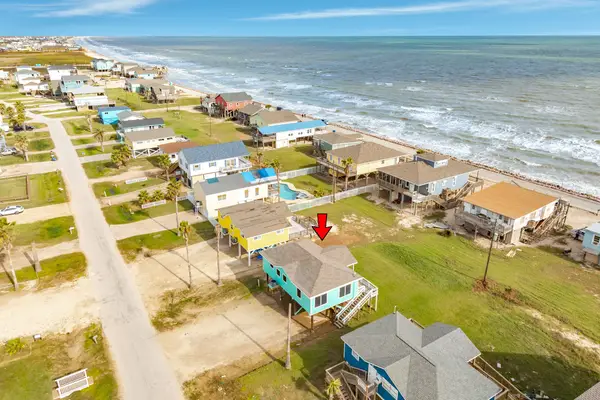 411 Seashell Drive, Surfside Beach, TX 77541