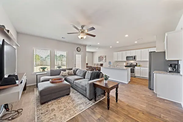 11565 Gingerland Drive, Conroe, TX 77304