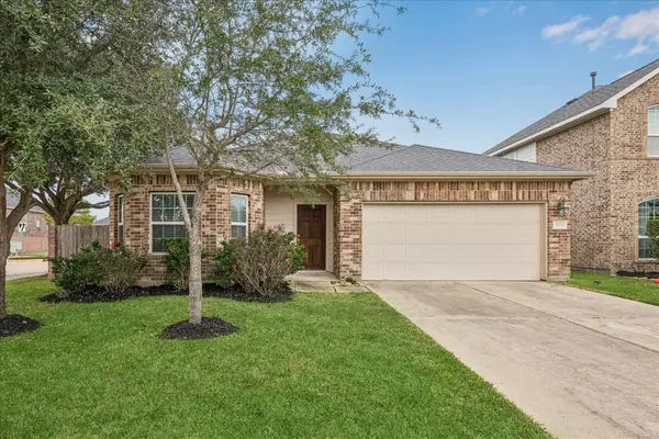 24634 Lakecrest Creek Drive, Katy, TX 77493