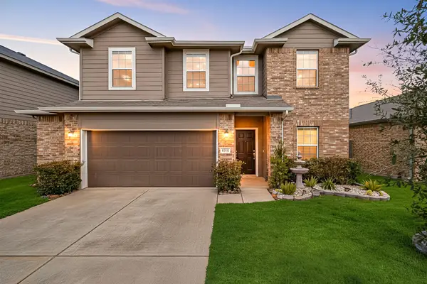 5007 Chimney Swift Lane, Baytown, TX 77521