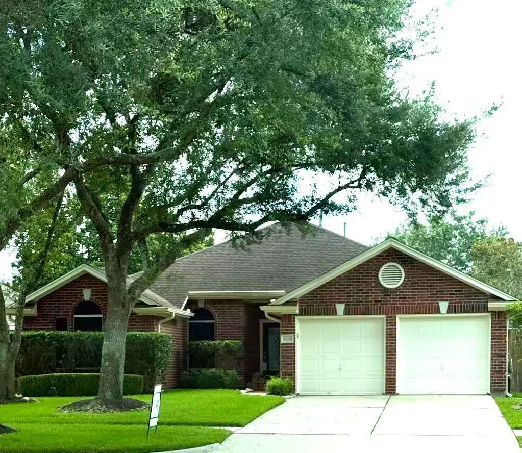 3111 Ravens Lake Circle, League City, TX 77573 - #1