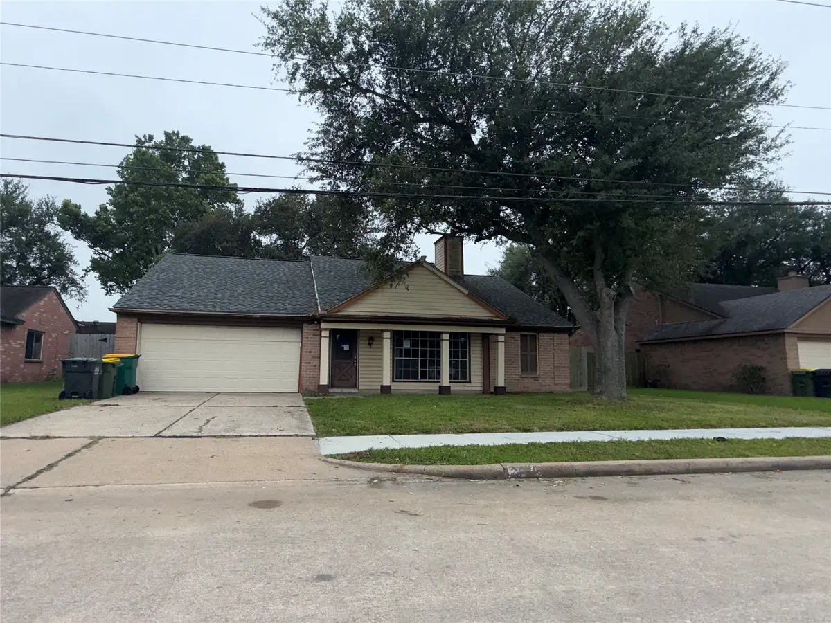 2430 Shady Bend Drive, Pearland, TX 77581 - #1