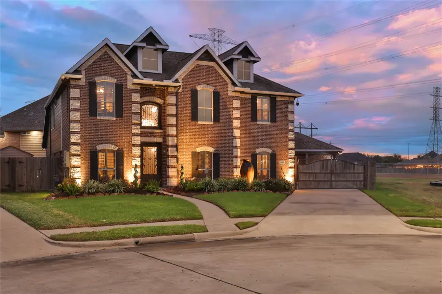 2205 Lisa Lane, Deer Park, TX 77536 - Image #3