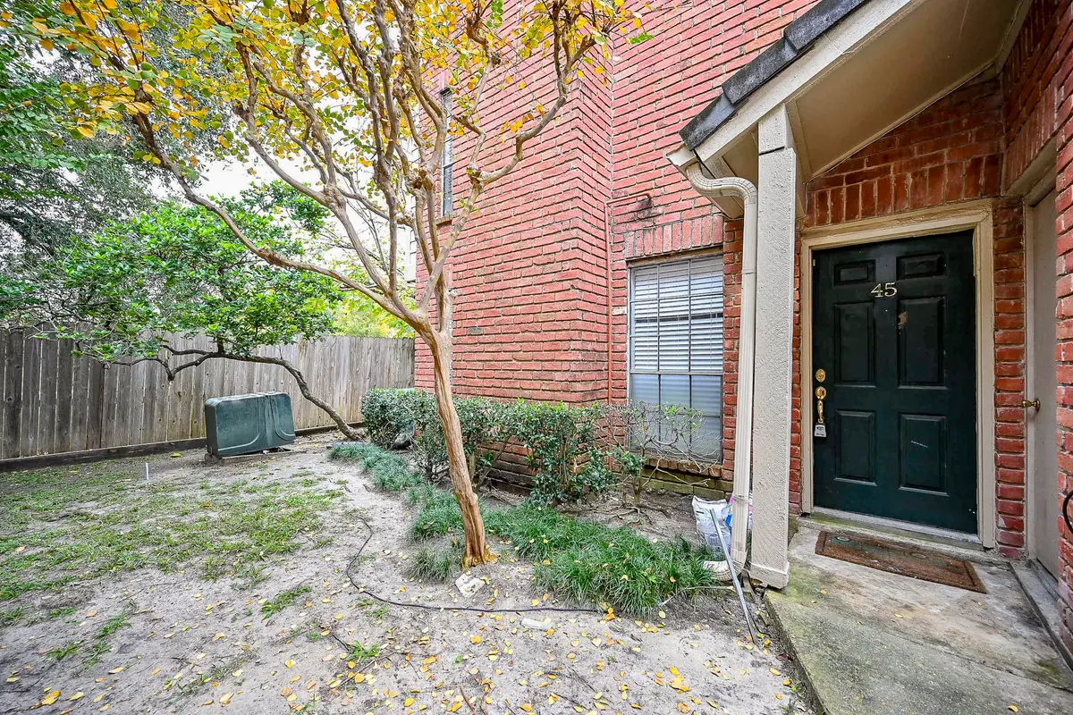 2211 S Kirkwood Road S #45, Houston, TX 77077 - Image #1