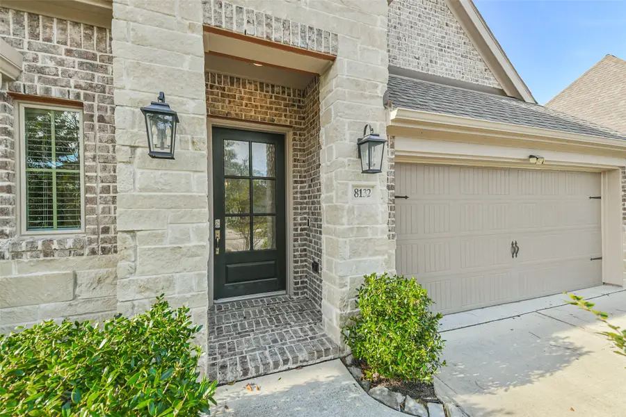 8132 Tyrell Heights Drive, Magnolia, TX 77354 - Image #2