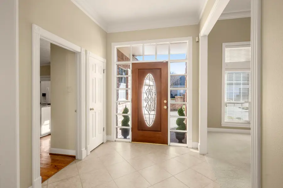 5702 Glen Pines Drive, Houston, TX 77069 - Image #3