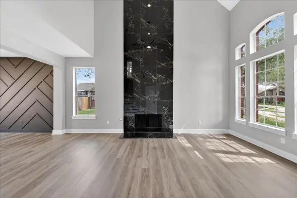 14615 Hollow Ash Court, Houston, TX 77015