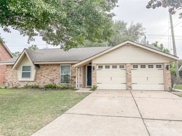 3123 Lazy Spring Drive, Houston, TX 77080