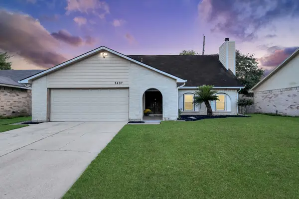 7407 Navidad Rd, Houston, TX 77083