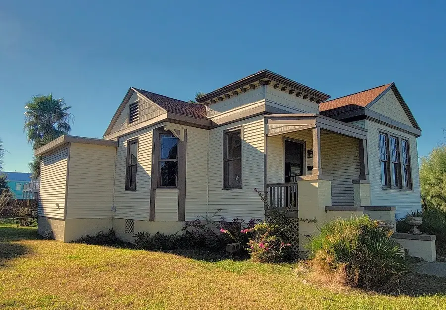 2707 57th Street, Galveston, TX 77551 - Image #2