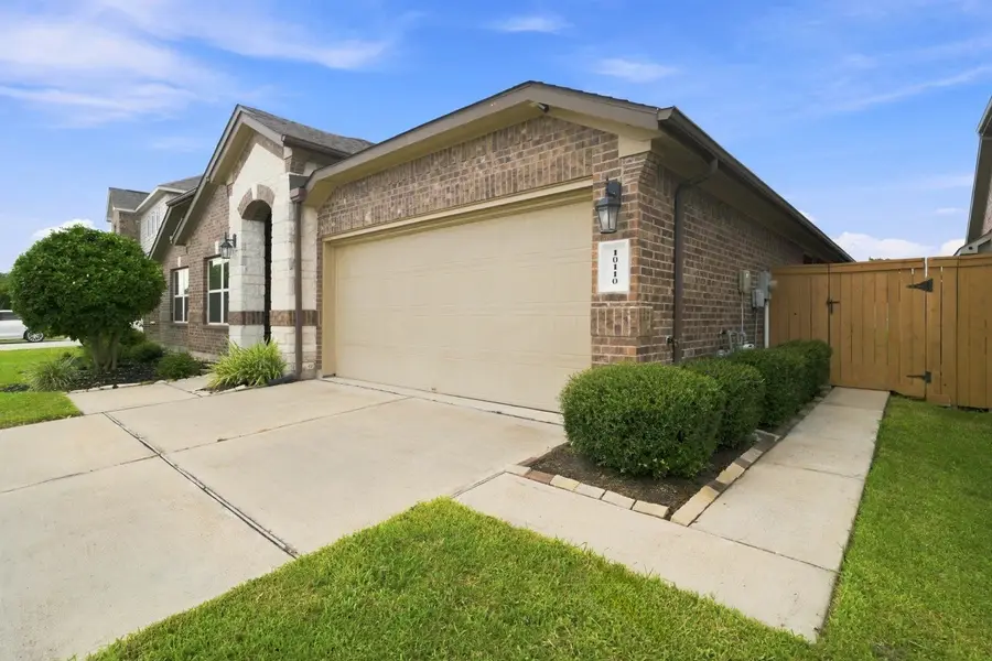 10110 Whitney Reach Drive, Rosharon, TX 77583 - #3