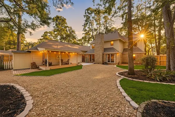 15102 Rose Cottage Drive, Houston, TX 77069