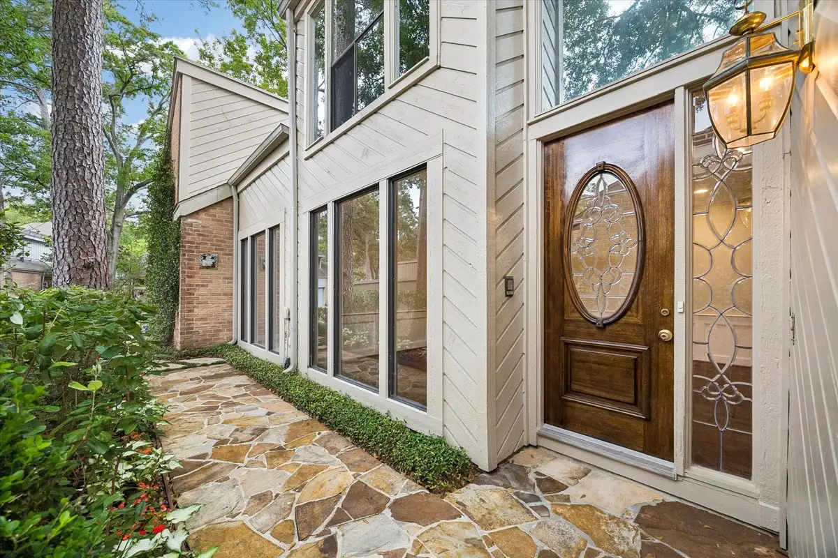 80 Sugarberry Circle, Houston, TX 77024 - #1