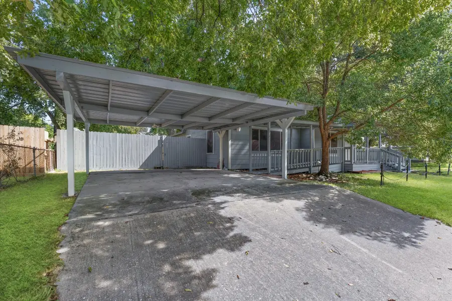 512 E Gulf Street, Baytown, TX 77520 - Image #3