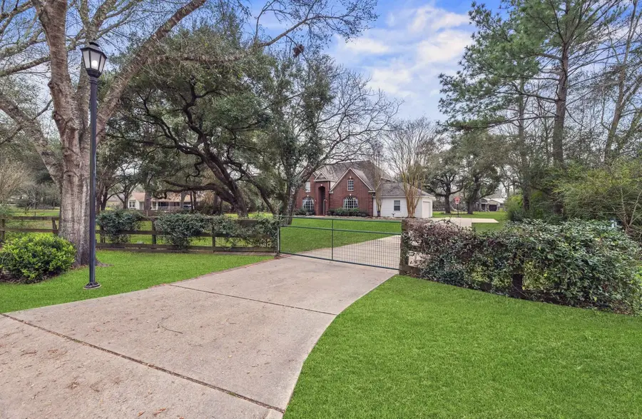 18919 Wildrose Lane, Tomball, TX 77377 - Image #3