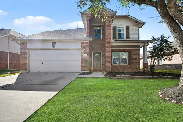 8003 Berkely Court, Baytown, TX 77521