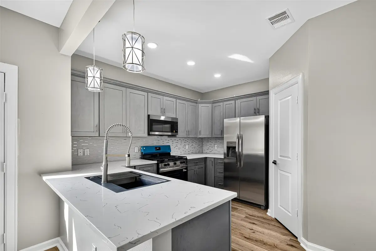 4402 Phlox Street, Houston, TX 77051 - Image #1