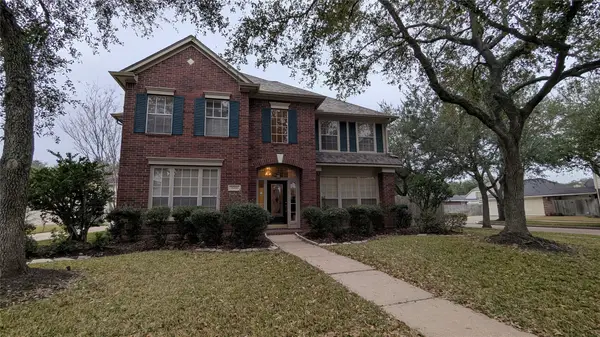 1902 Pepper Tree Court, Sugar Land, TX 77479