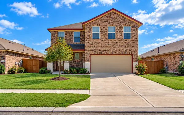10317 Russell Pines Drive, Rosharon, TX 77583