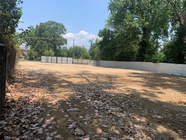 8550 Ley Road, Houston, TX 77028