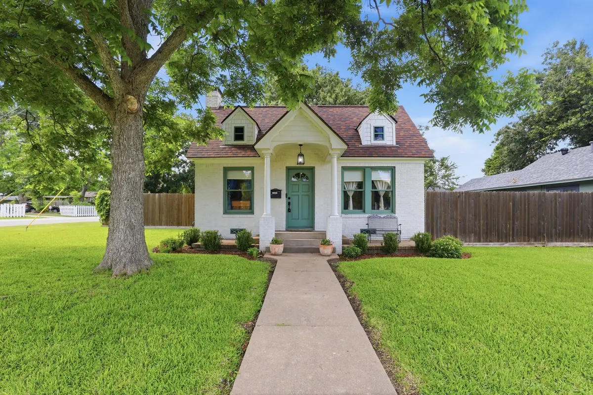 1302 Austin Street, Richmond, TX 77469 - #1