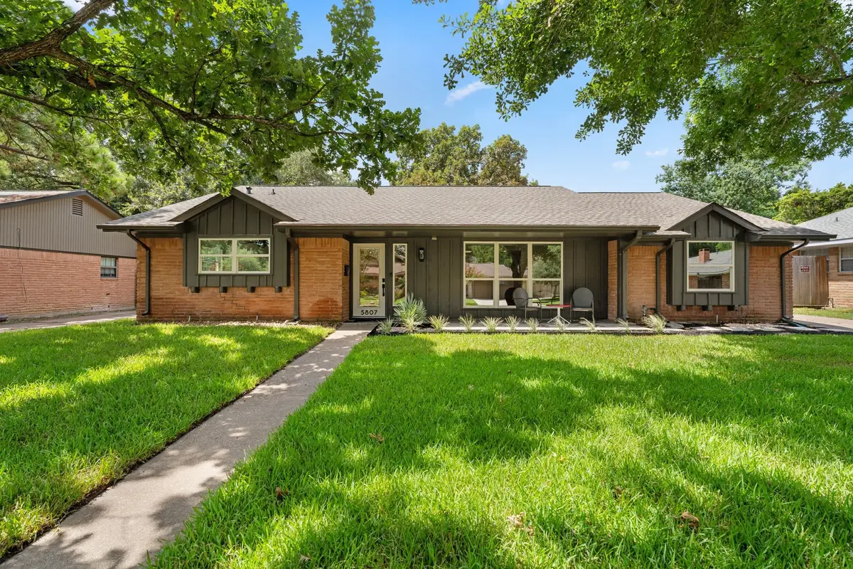 5807 Hummingbird Street, Houston, TX 77096 - #1
