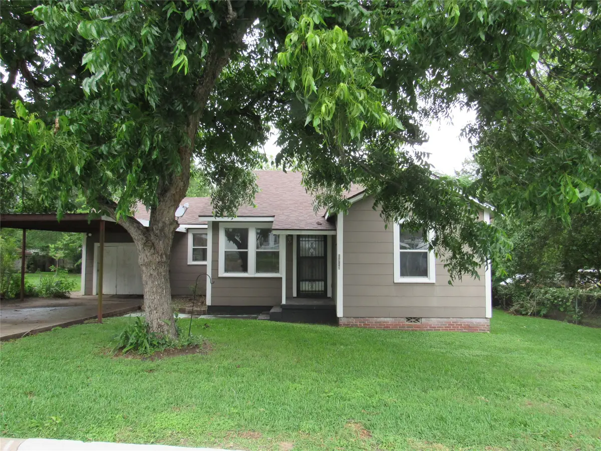 1905 S Park Street, Brenham, TX 77833 - #1