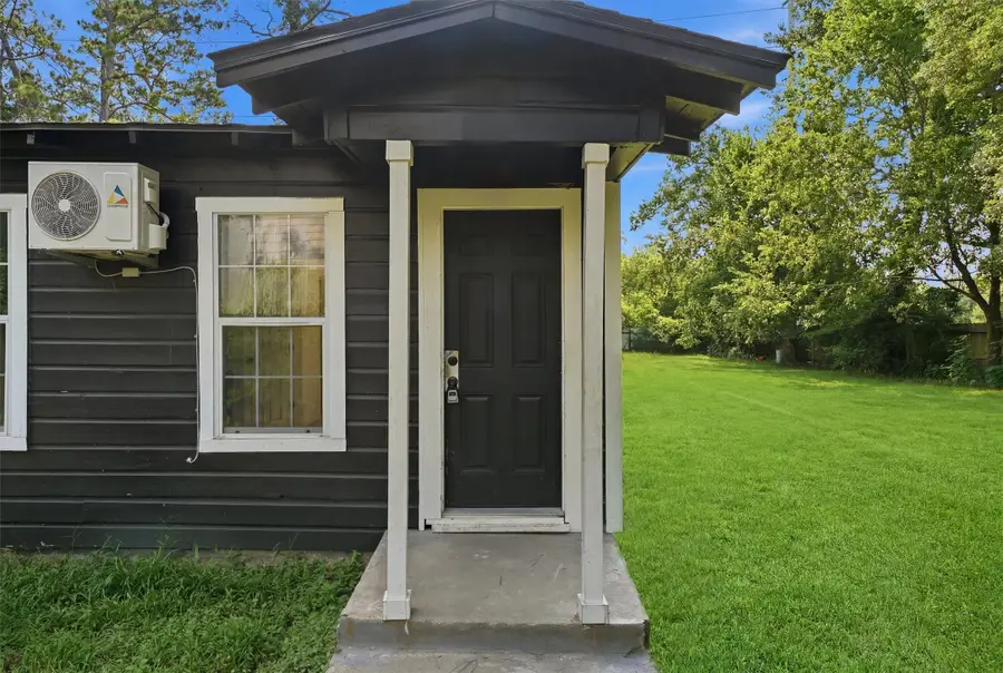 8030 Record Street, Houston, TX 77028 - #2