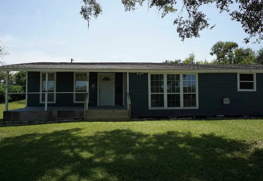 306 Center Way Street, Lake Jackson, TX 77566 - #2