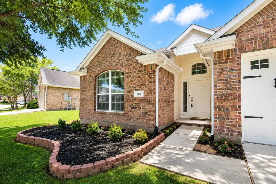 303 Burris Park Dr Drive, Spring, TX 77373 - #2