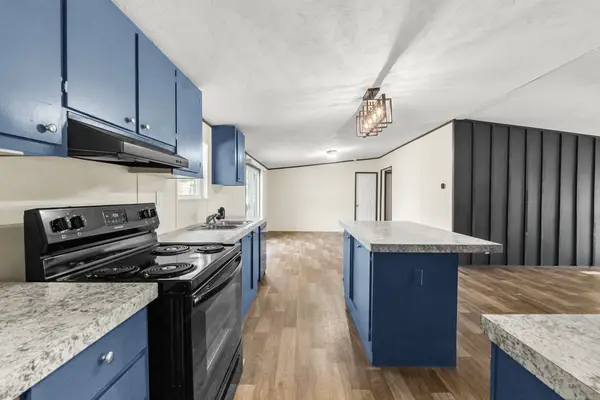 472 Antigua Drive, Point Blank, TX 77364