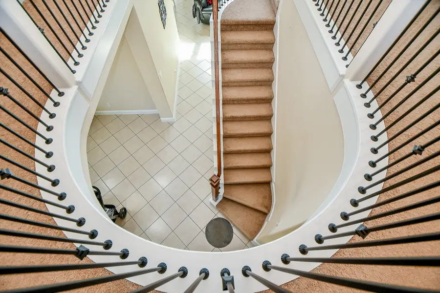 2446 Flowering Brook Lane, Sugar Land, TX 77479 - Image #3